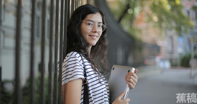 蕉稿查AI率,蕉稿降AIGC,蕉稿查AIGC免费论文查重