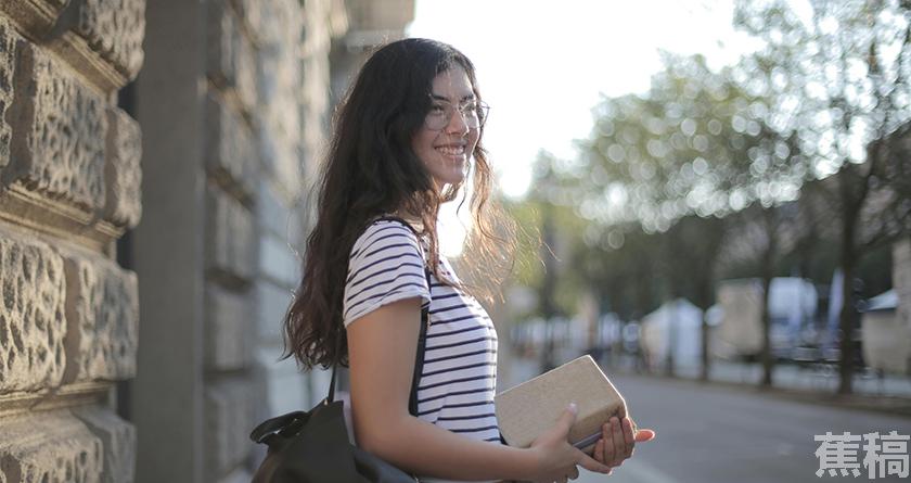蕉稿查AI率,蕉稿降AIGC,蕉稿查AIGC免费论文查重